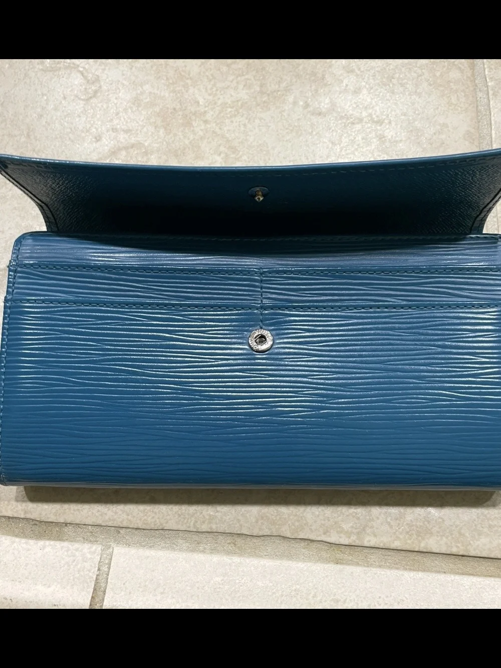 Louis Vuitton Epi Sarah Wallet Toledo Blue Long Wallet